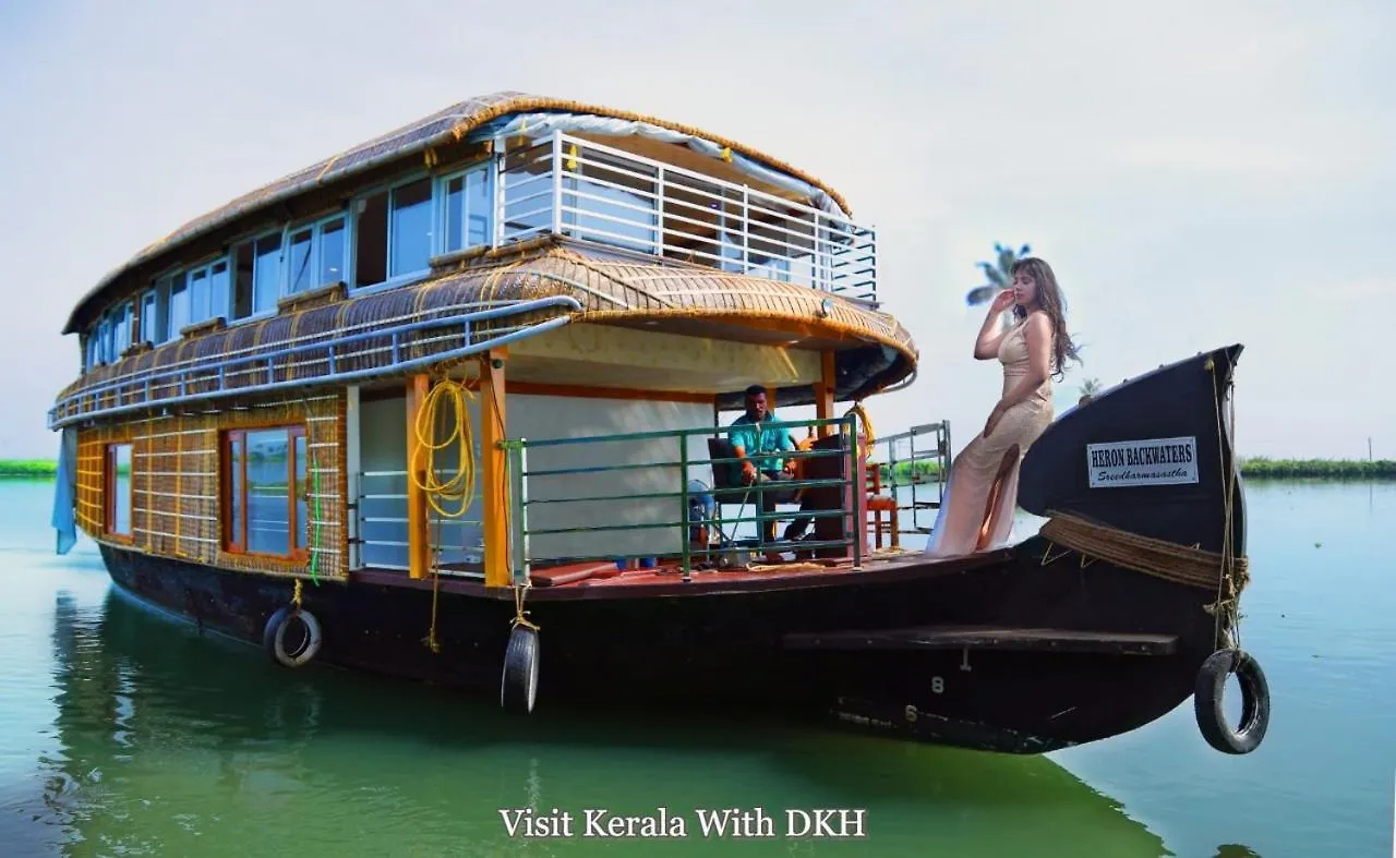 Soma House Boat Hotel Alappuzha Bådhotel