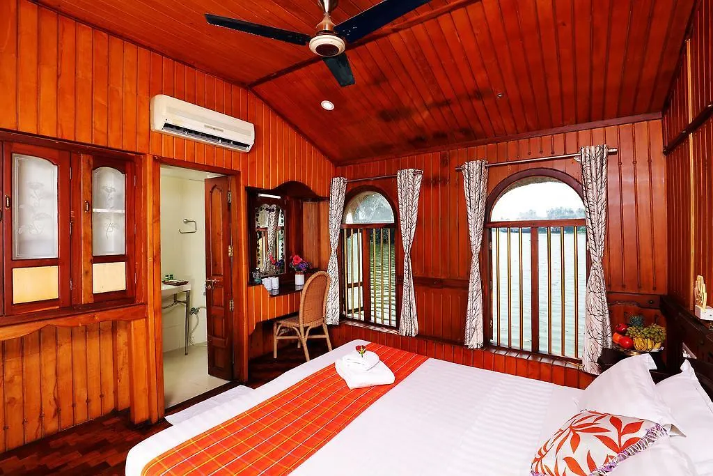 *** Bådhotel Soma House Boat Hotel Alappuzha Indien