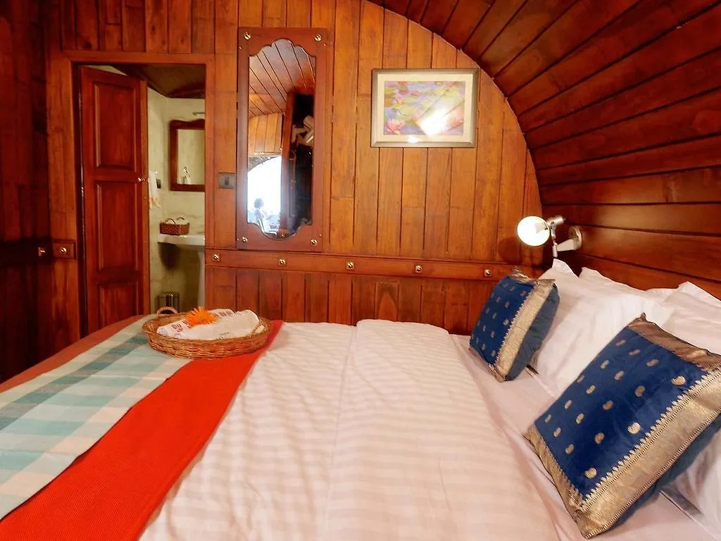 Bådhotel Soma House Boat Hotel Alappuzha