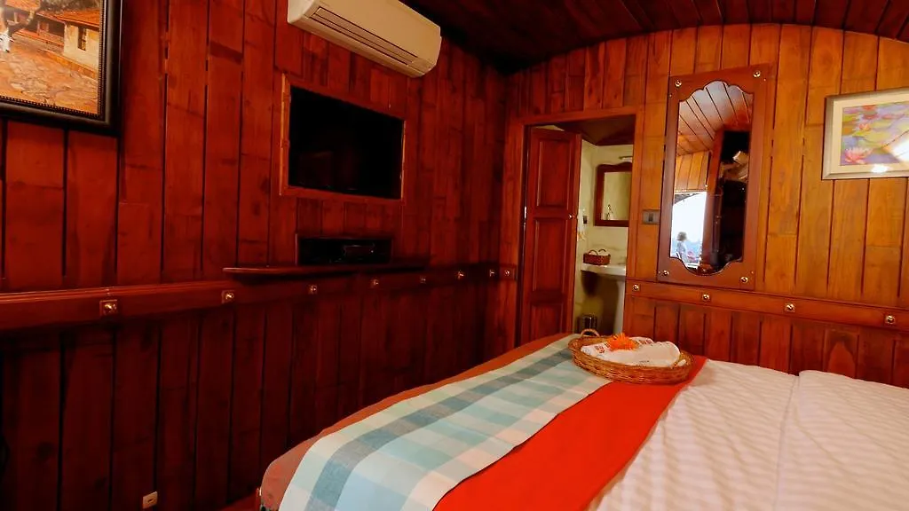Soma House Boat Hotel Alappuzha 3*,  Indien