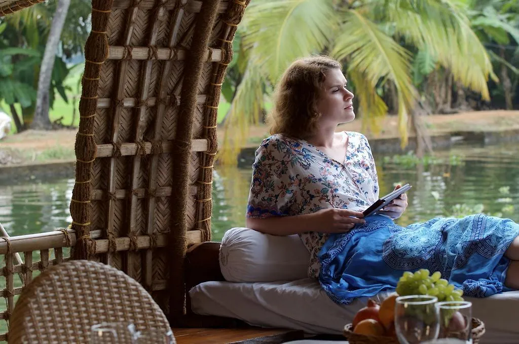 Soma House Boat Hotel Alappuzha