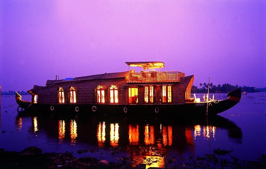 Soma House Boat Hotel Alappuzha Indien