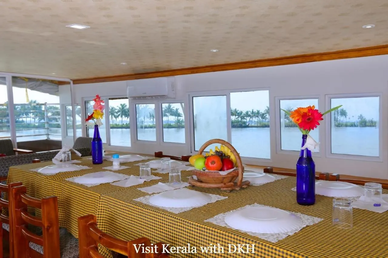 Hotel Soma House Boat Alappuzha 3*,